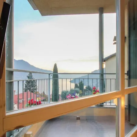 Appartamento Casa Gecko Moltrasio